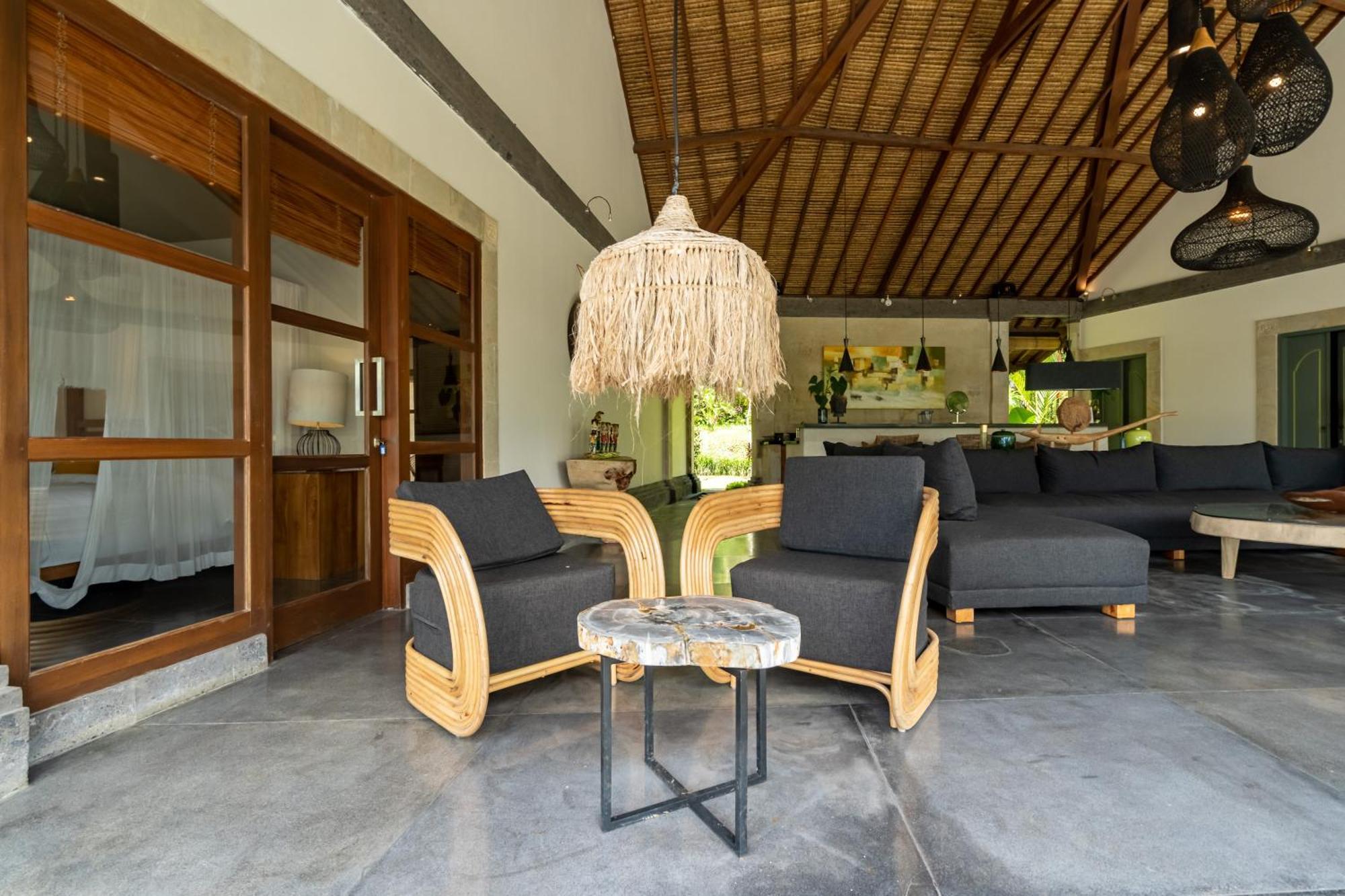 Villa Themma Jungle - Sumptuous 3Br Luxury Villa With Majestic Jungle View North Of Ubud Exteriör bild